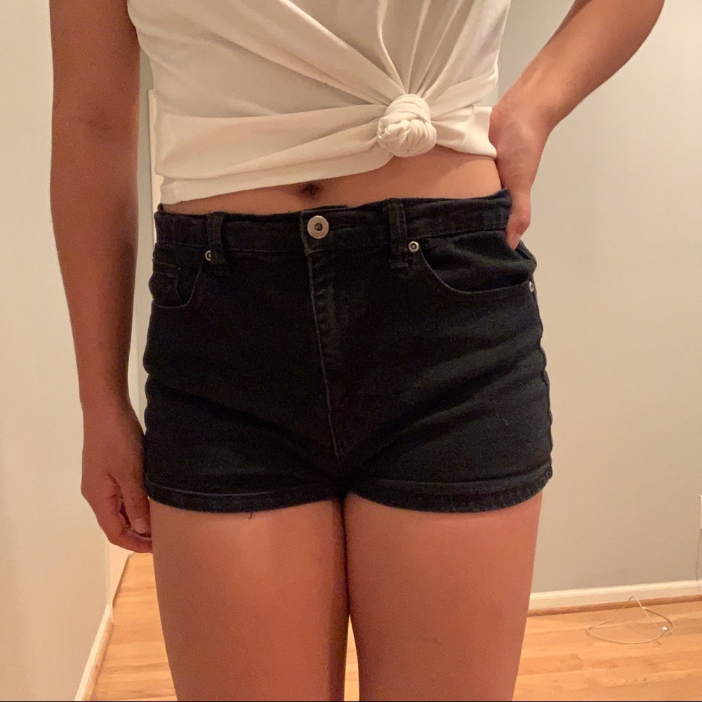 Forever 21 black shorts